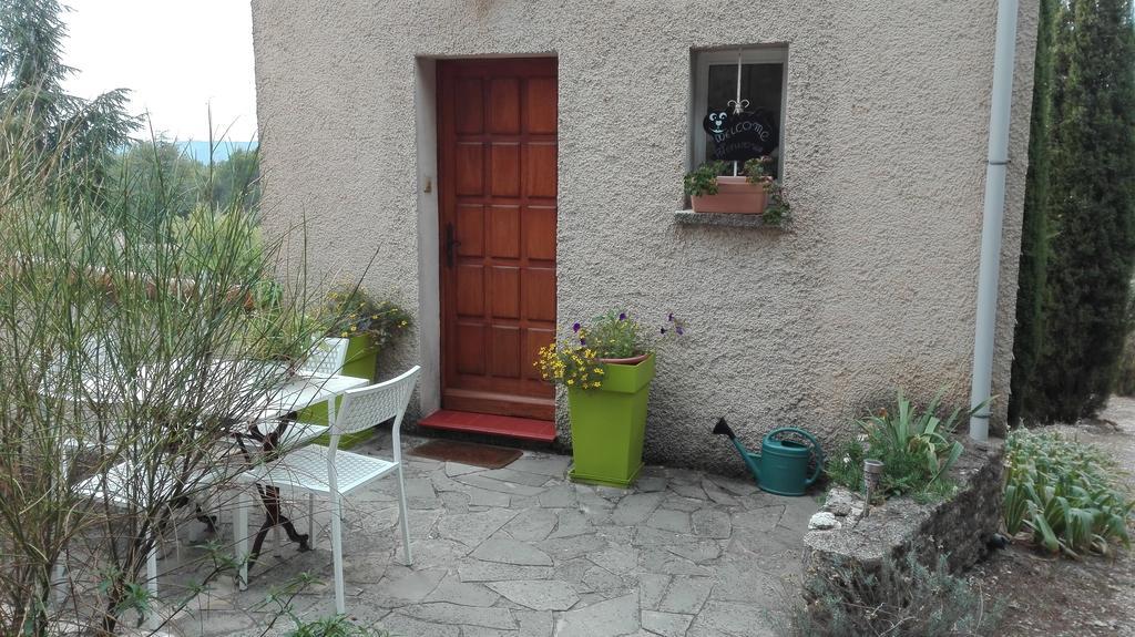 La Petite Maison De Marie Louise Lauris Buitenkant foto